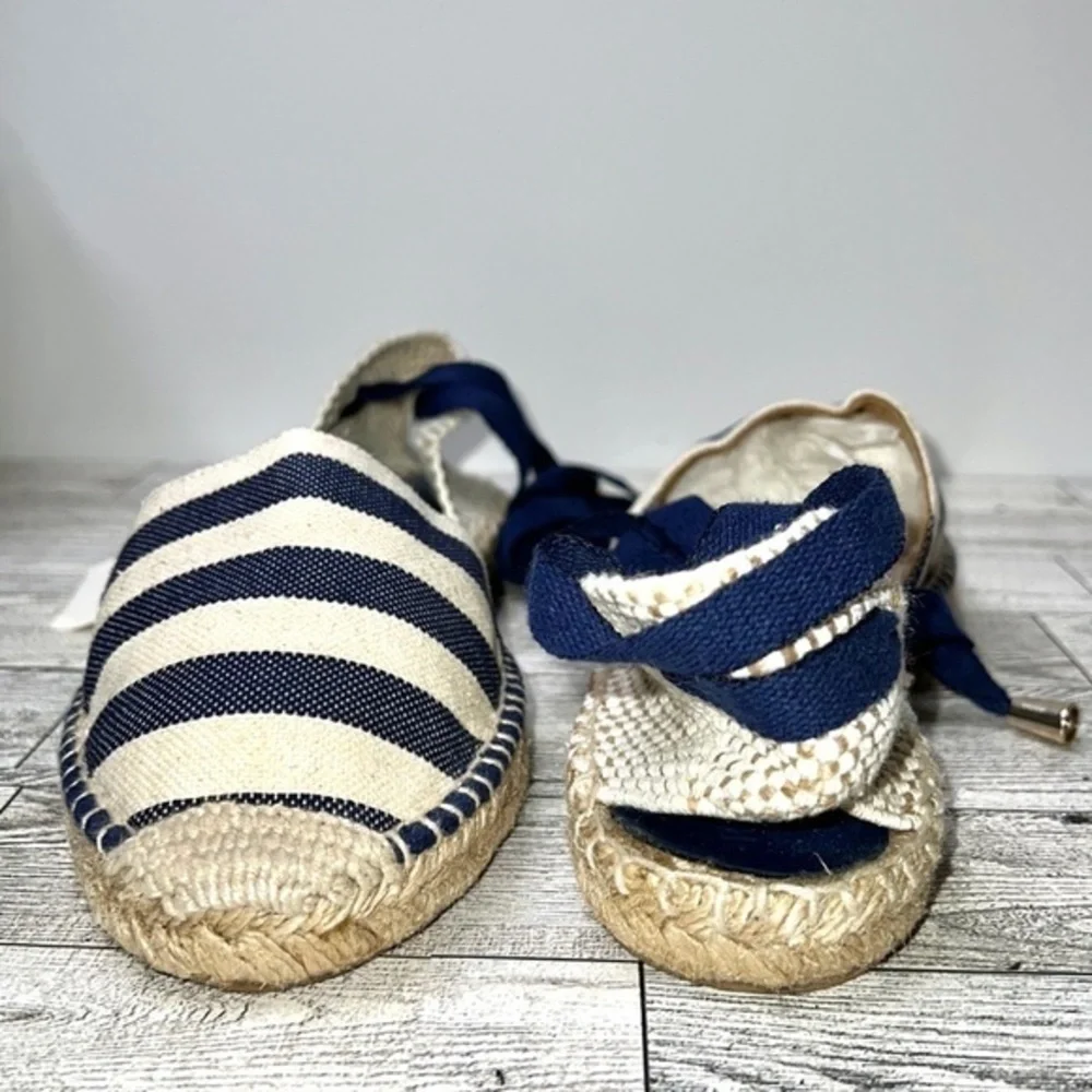 Romena Blue and Cream Stripe Espadrilles Size 8 NWT